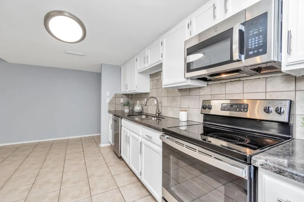 14777 Wunderlich Drive #2213 Houston, TX 77069