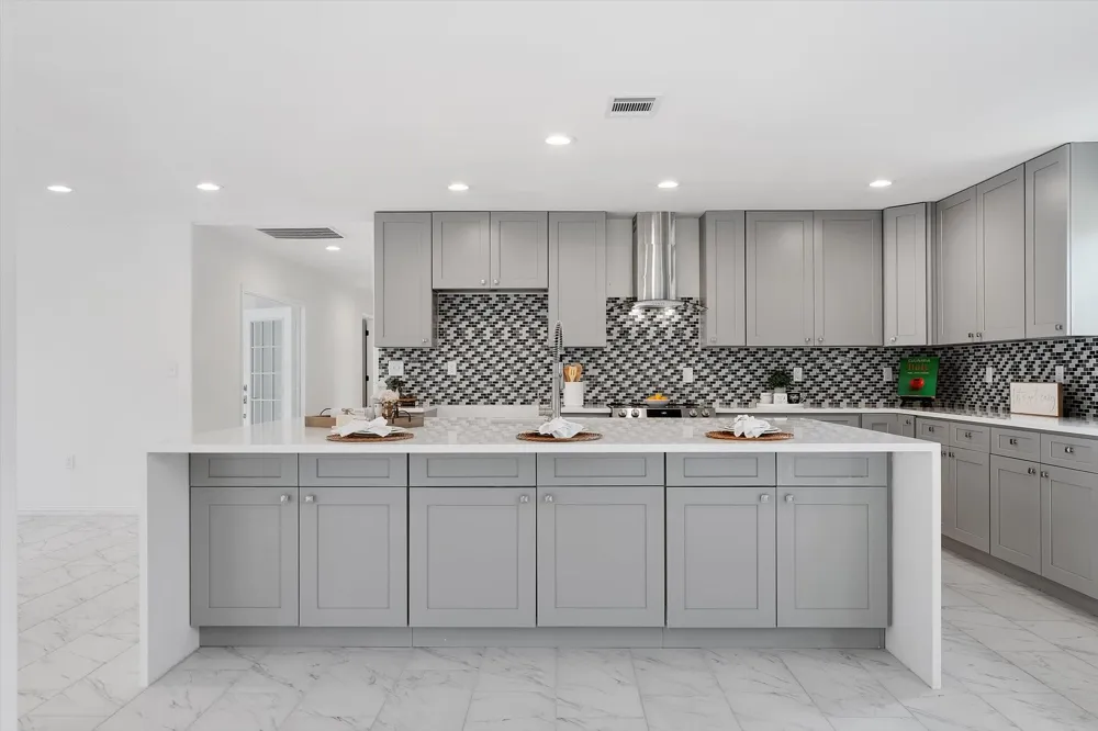 311 Road 51021 Cleveland, TX 77327