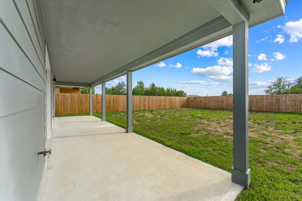 311 Road 51021 Cleveland, TX 77327