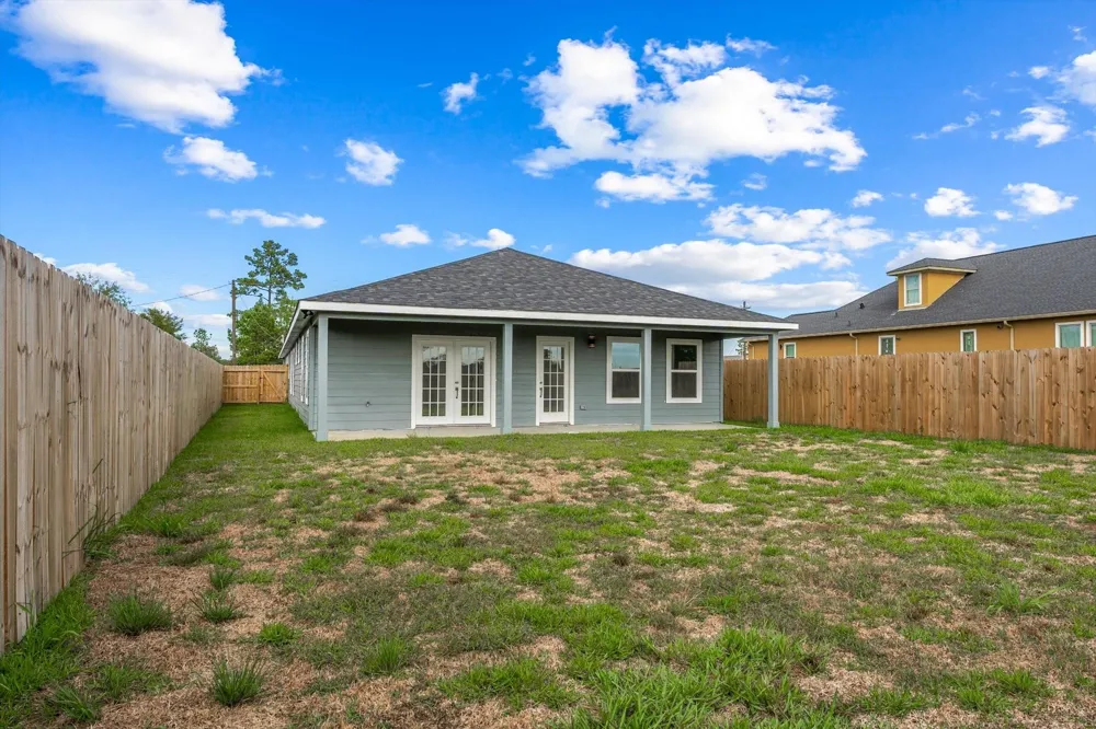 311 Road 51021 Cleveland, TX 77327