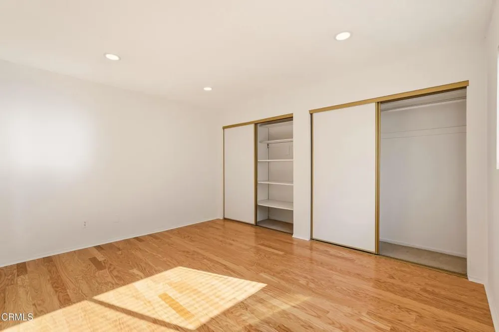 408 Burchett Street #11 Glendale, CA 91203