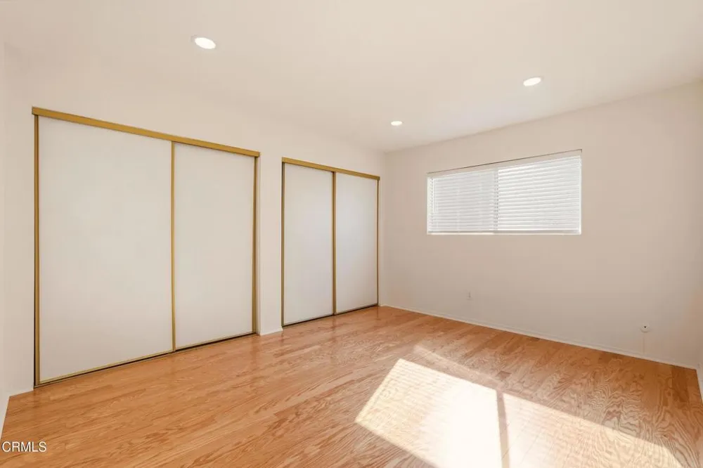 408 Burchett Street #11 Glendale, CA 91203