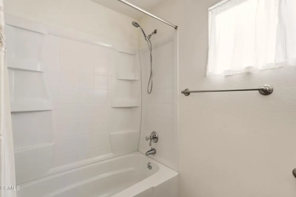 408 Burchett Street #11 Glendale, CA 91203