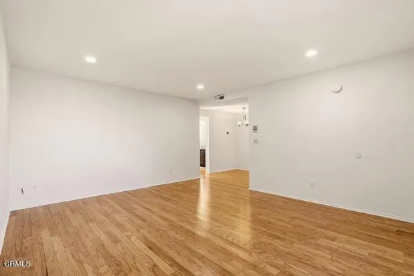 408 Burchett Street #11 Glendale, CA 91203