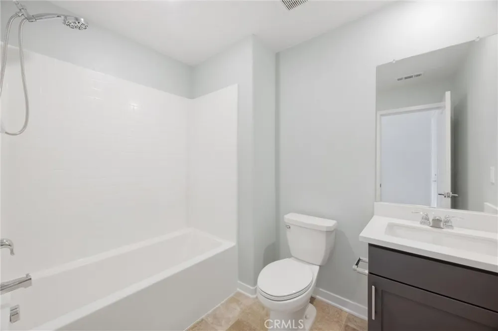16775 Fern Pine Fontana, CA 92336
