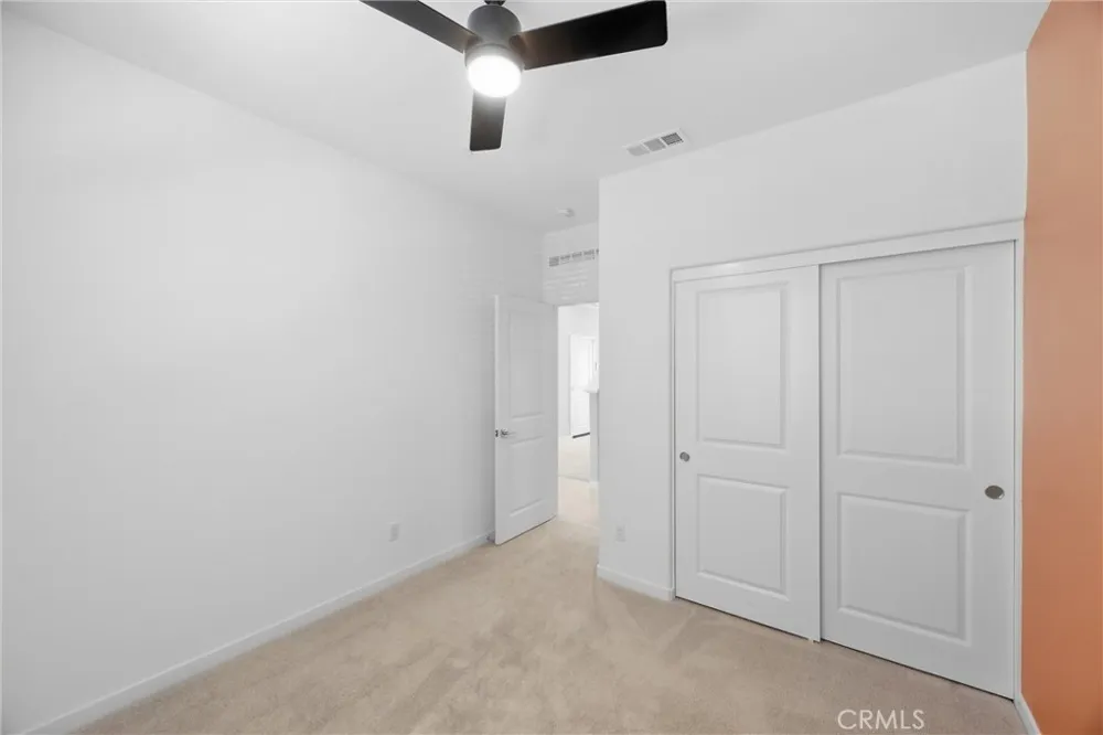 16775 Fern Pine Fontana, CA 92336