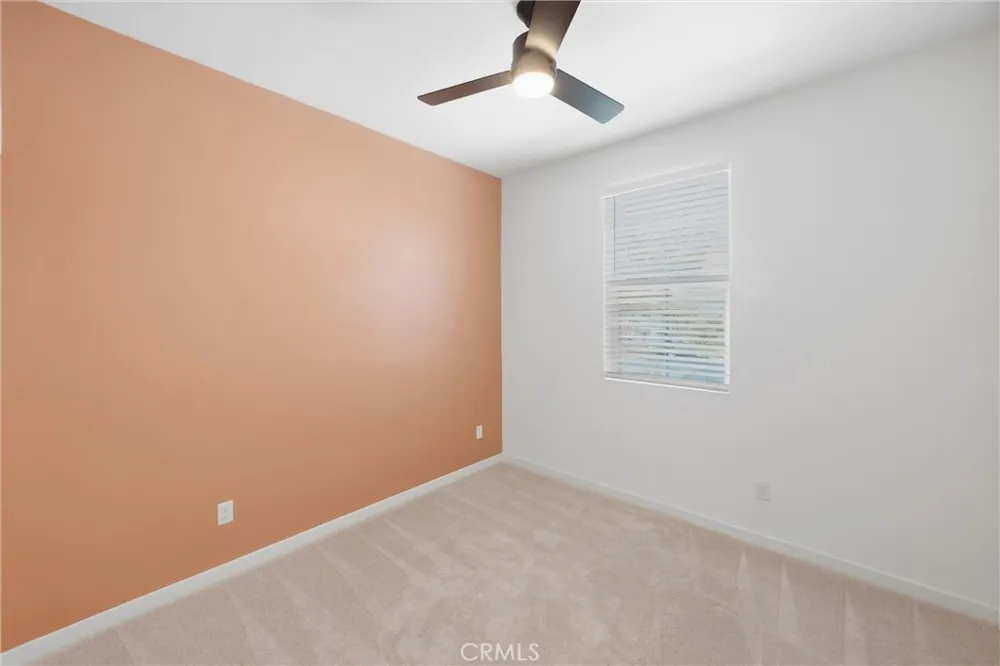 16775 Fern Pine Fontana, CA 92336
