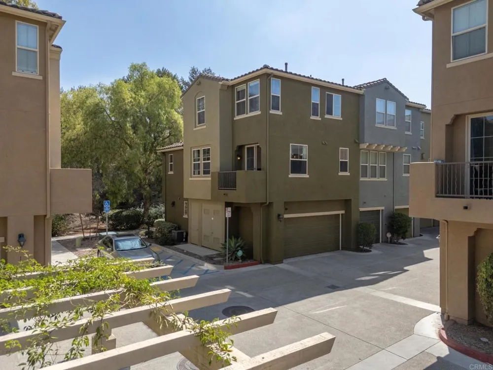 1830 Crimson Court #11 Chula Vista, CA 91913