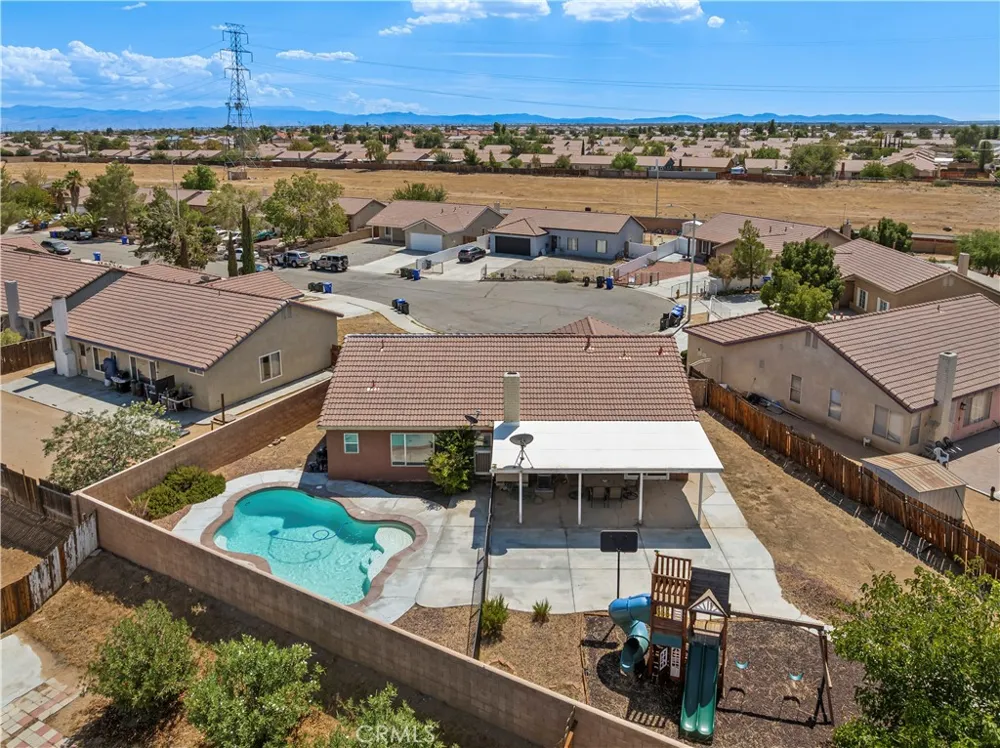 10716 Wakefield Street E Adelanto, CA 92301