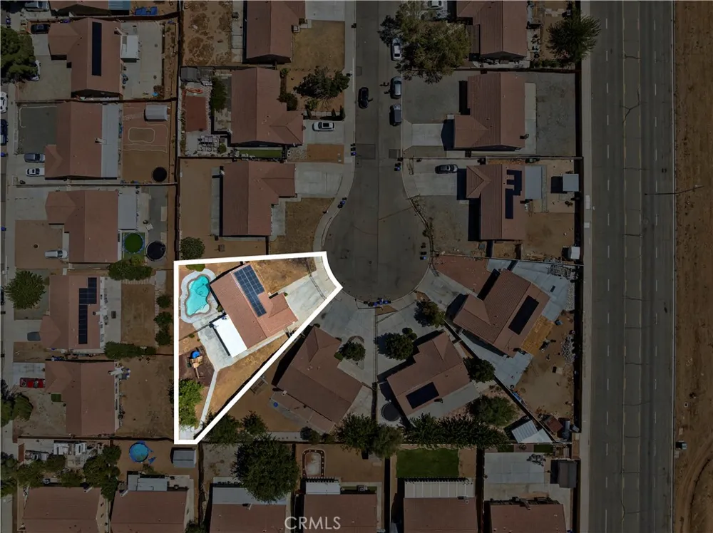 10716 Wakefield Street E Adelanto, CA 92301