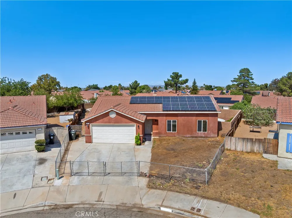 10716 Wakefield Street E Adelanto, CA 92301