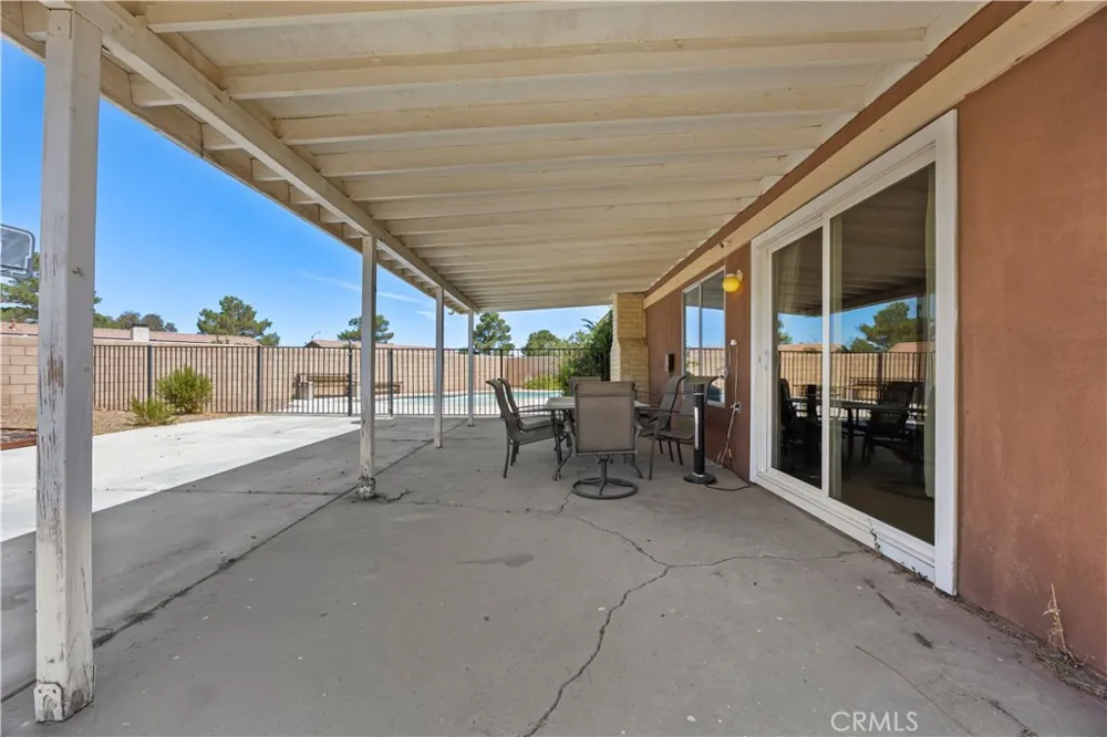 10716 Wakefield Street E Adelanto, CA 92301