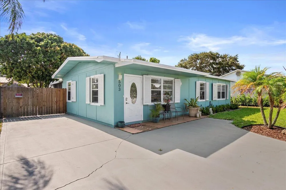 503 PENNOCK LANE Jupiter, FL 33458