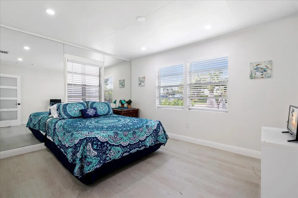 503 PENNOCK LANE Jupiter, FL 33458