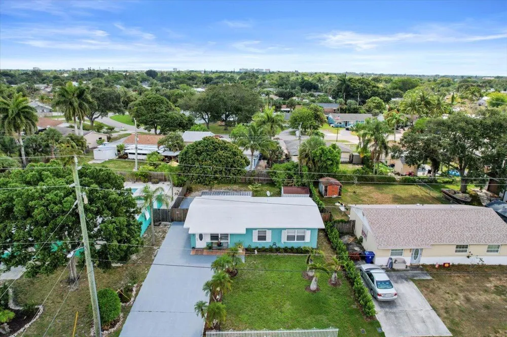 503 PENNOCK LANE Jupiter, FL 33458