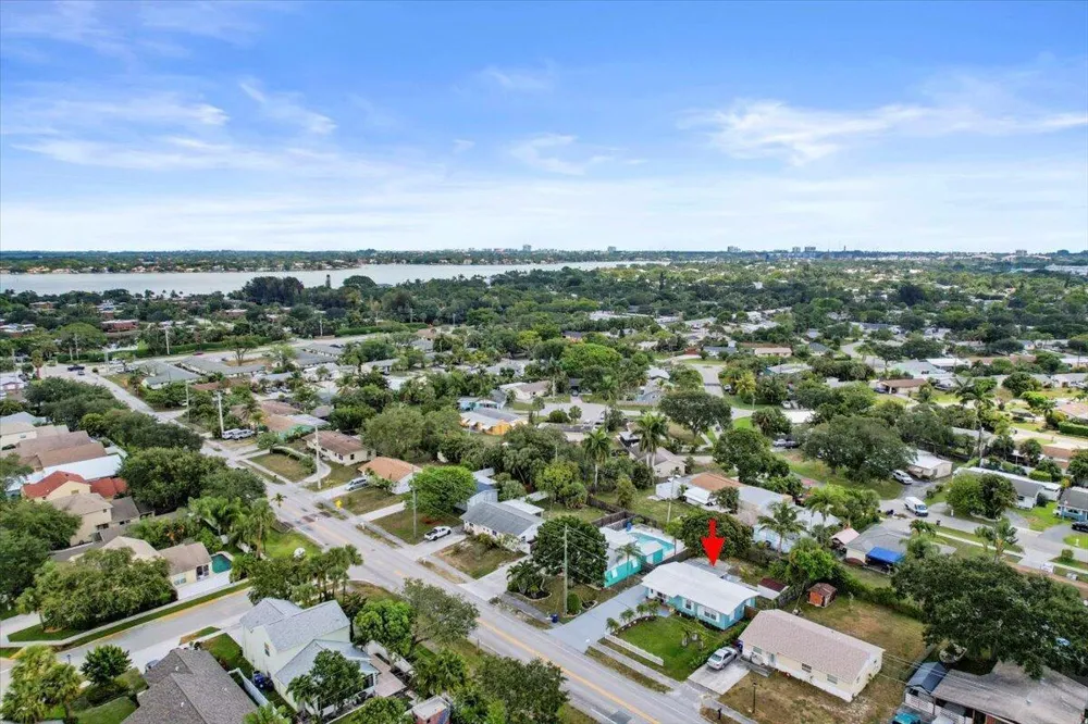503 PENNOCK LANE Jupiter, FL 33458