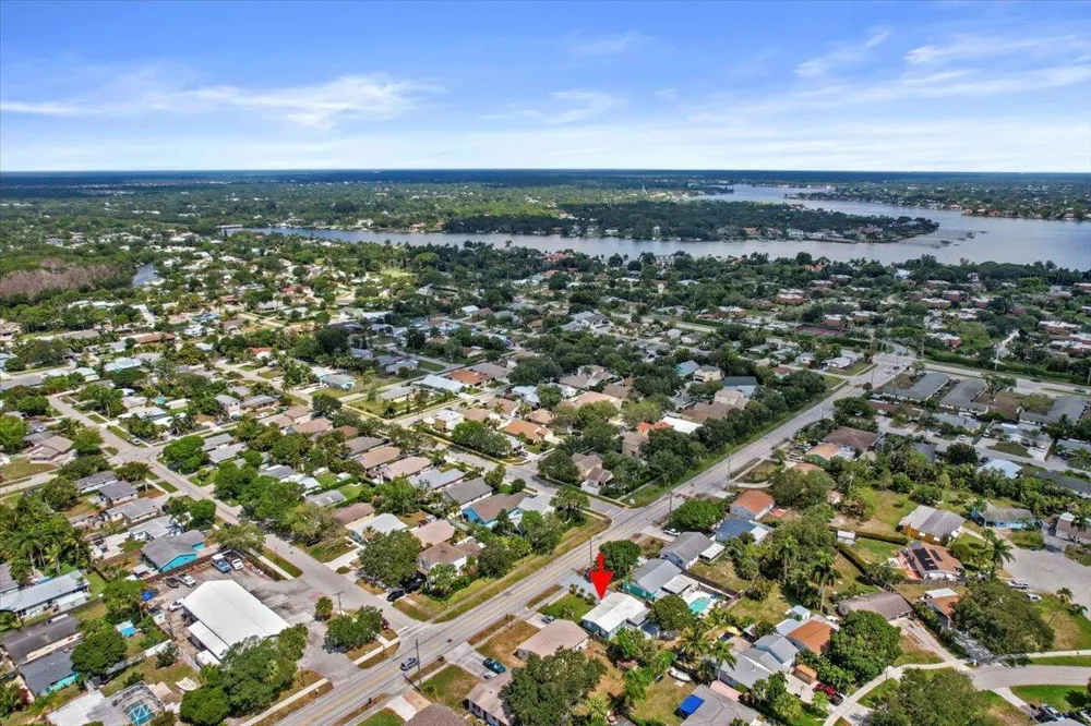 503 PENNOCK LANE Jupiter, FL 33458