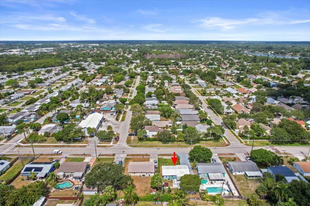 503 PENNOCK LANE Jupiter, FL 33458