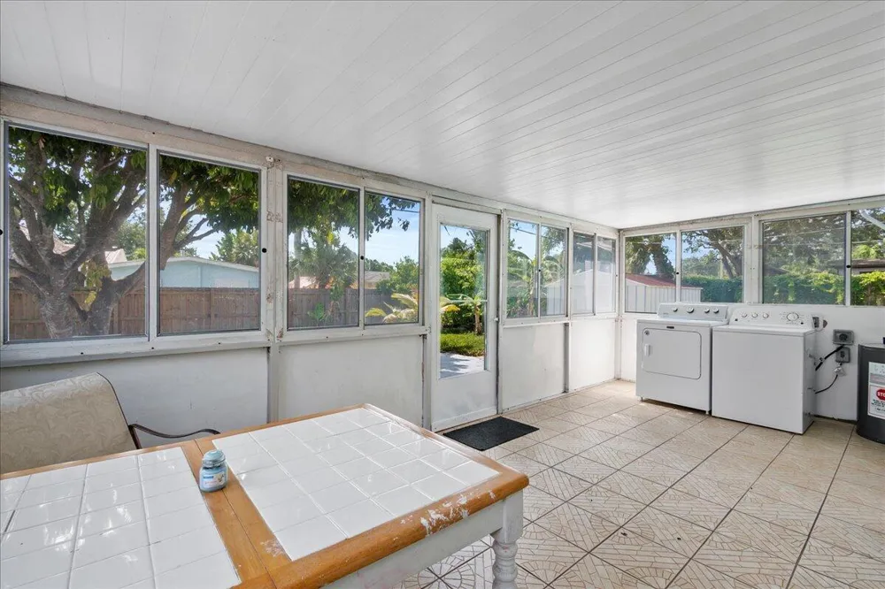 503 PENNOCK LANE Jupiter, FL 33458