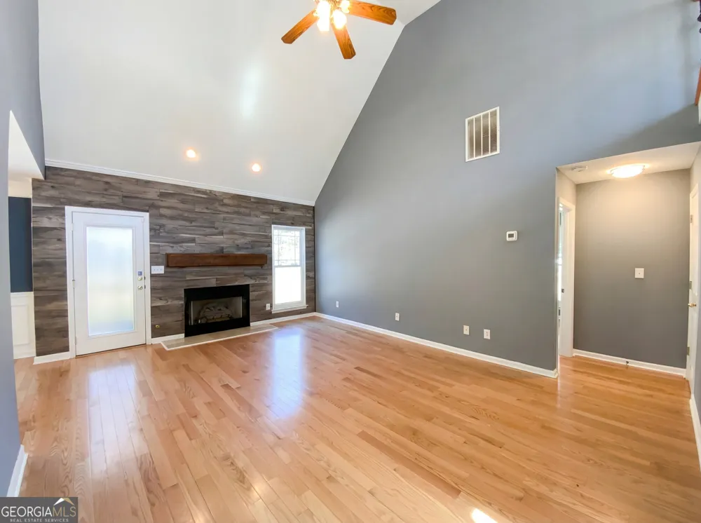 123 King Richard DR Griffin, GA 30223