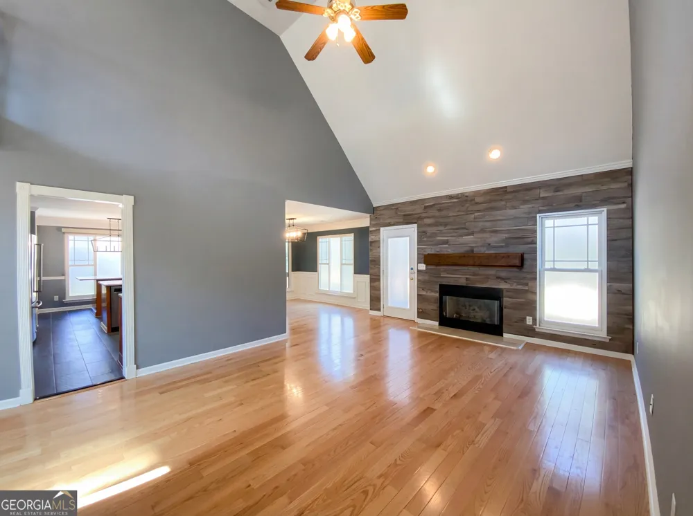 123 King Richard DR Griffin, GA 30223