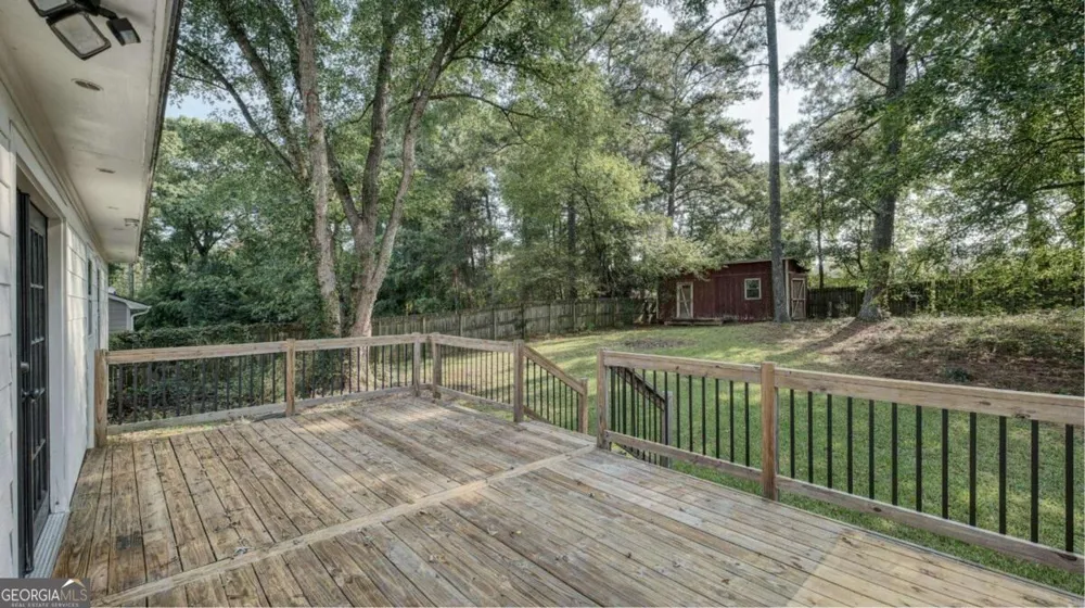 1402 Wethersfield RD Snellville, GA 30078