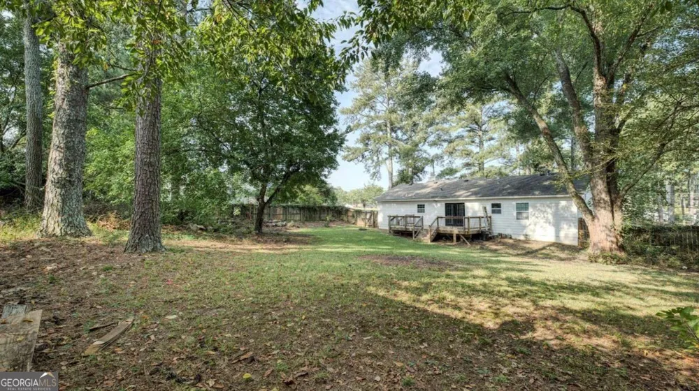 1402 Wethersfield RD Snellville, GA 30078