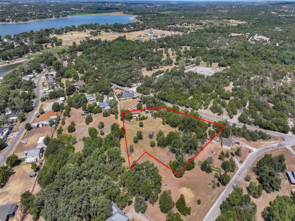 4103 White Settlement Road Weatherford, TX 76087