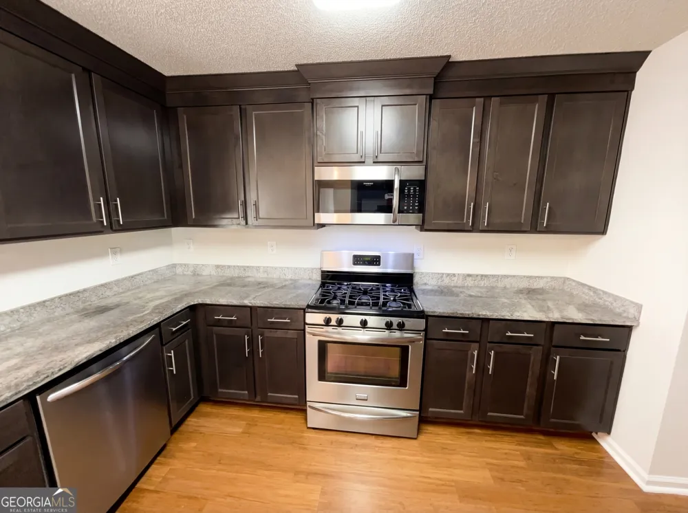 1012 Crown Corners DR McDonough, GA 30253