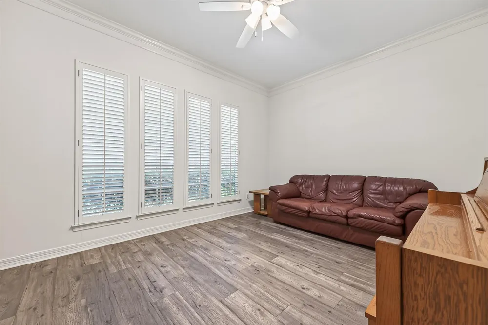 22010 Treesdale Lane Katy, TX 77450