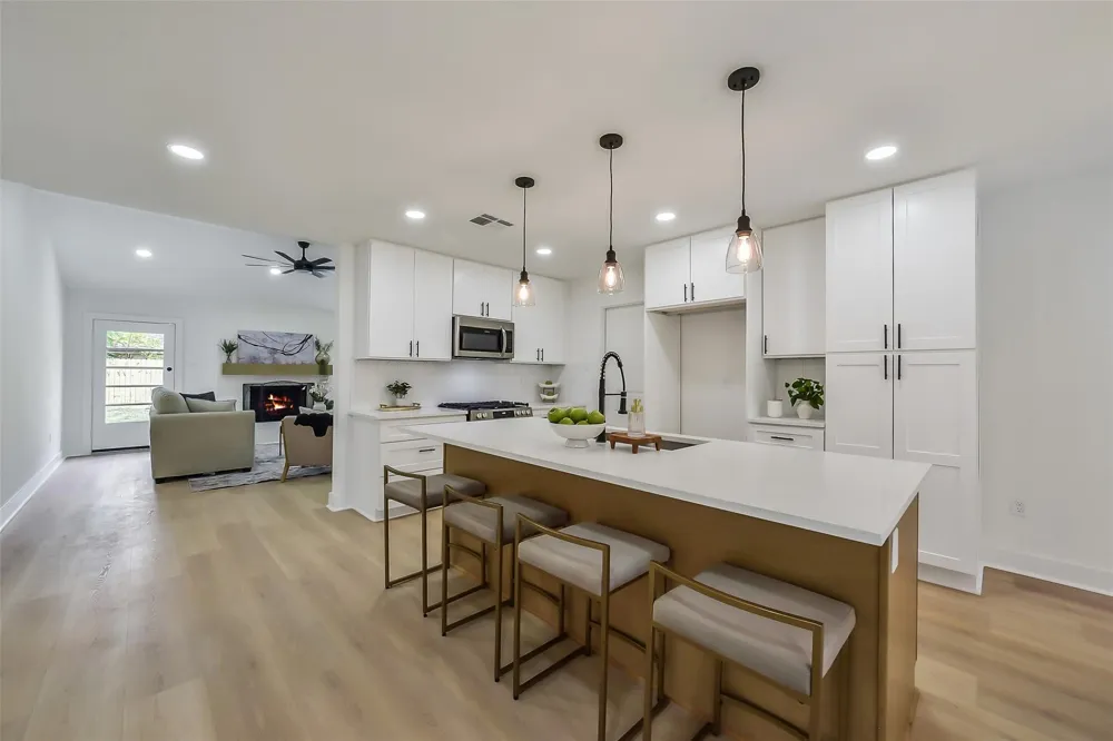 12326 Brandywyne Drive Houston, TX 77077