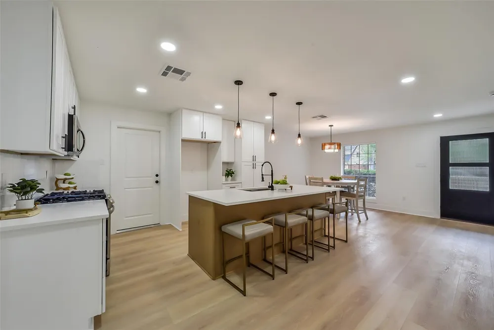 12326 Brandywyne Drive Houston, TX 77077