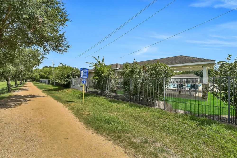 12326 Brandywyne Drive Houston, TX 77077