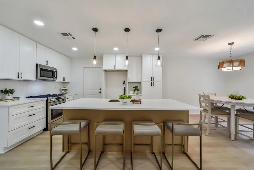 12326 Brandywyne Drive Houston, TX 77077