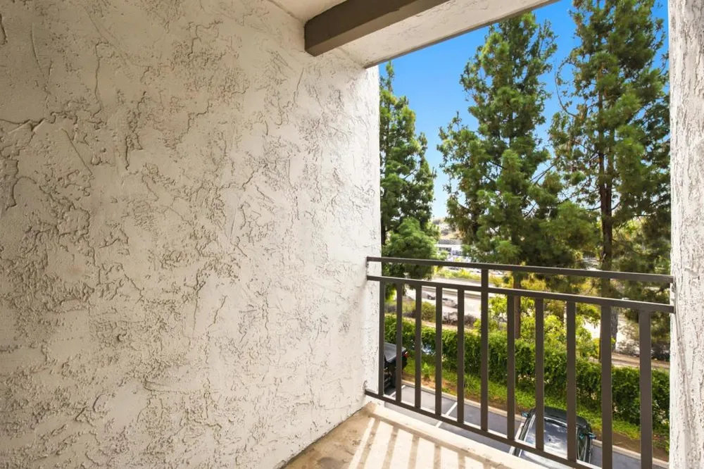 7500 Parkway Drive #207 La Mesa, CA 91942