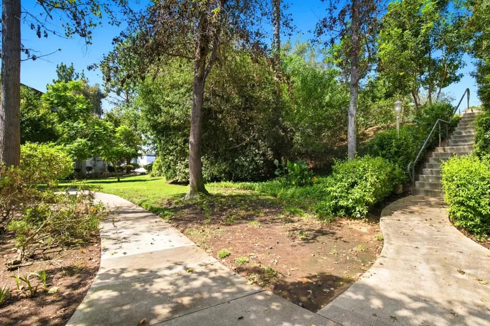 7500 Parkway Drive #207 La Mesa, CA 91942