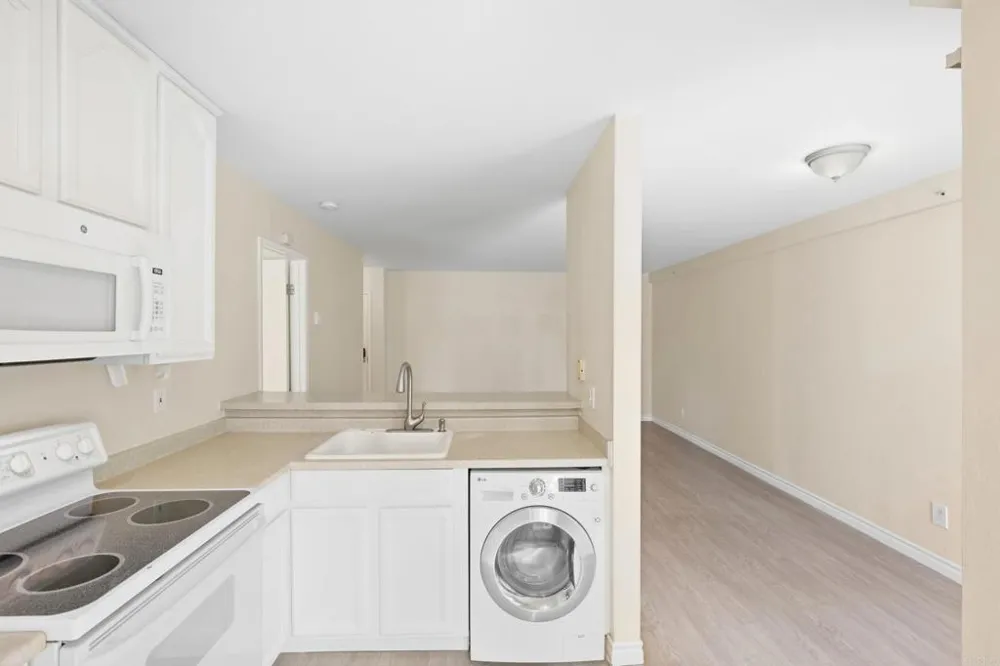 7500 Parkway Drive #207 La Mesa, CA 91942
