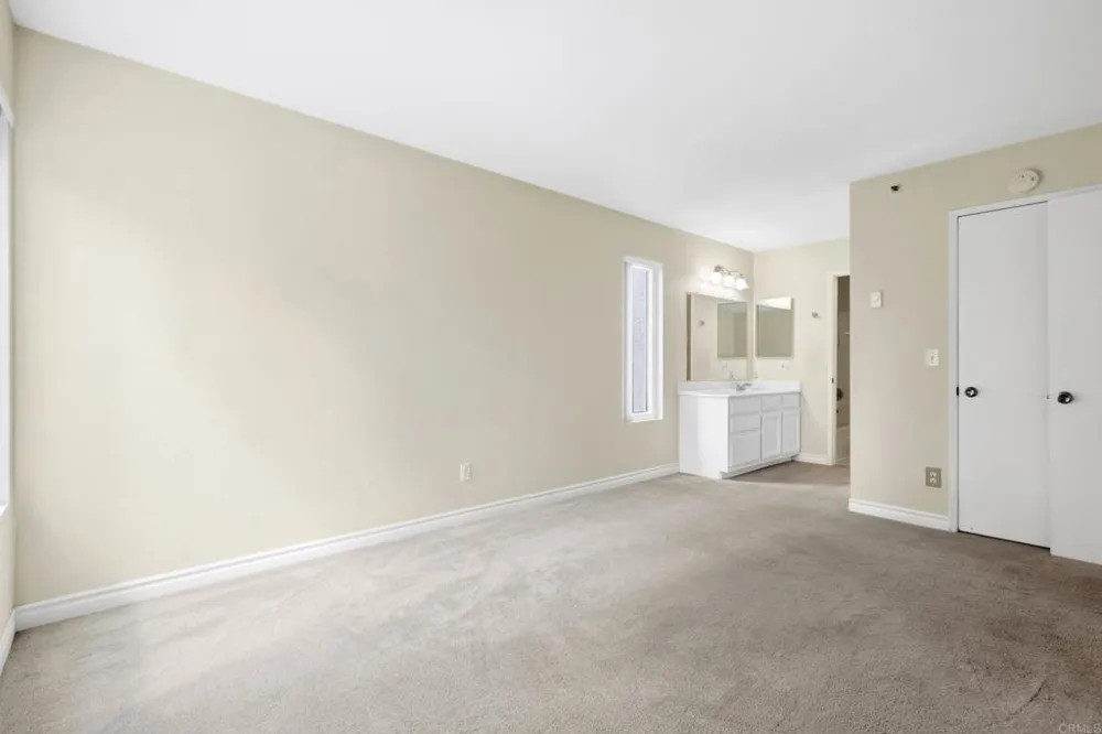 7500 Parkway Drive #207 La Mesa, CA 91942