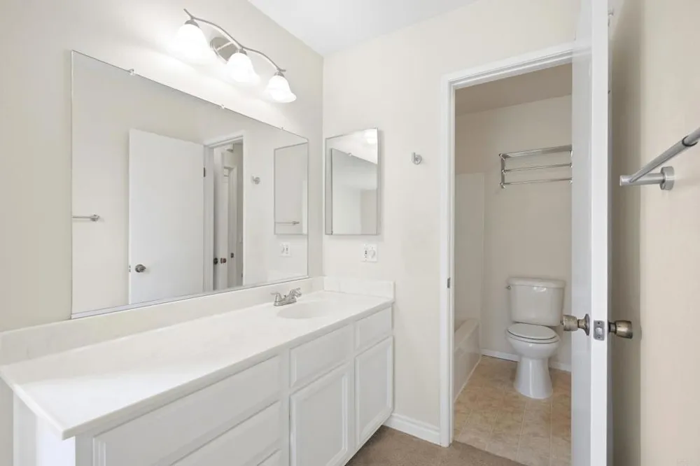 7500 Parkway Drive #207 La Mesa, CA 91942