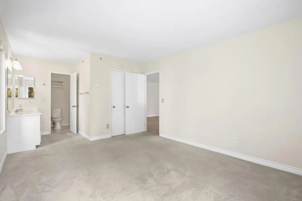 7500 Parkway Drive #207 La Mesa, CA 91942