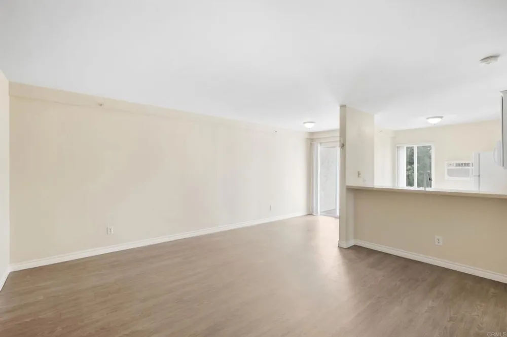7500 Parkway Drive #207 La Mesa, CA 91942