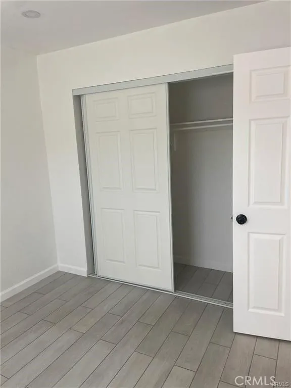 10037 Samoa Avenue #11 Tujunga, CA 91042