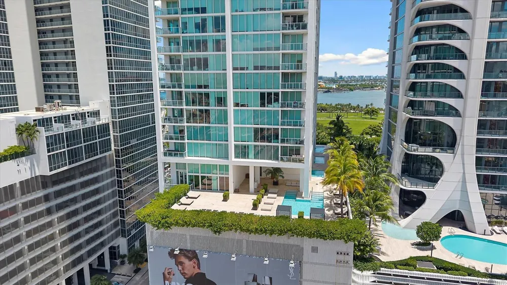 1040 Biscayne Boulevard #1908 Miami, FL 33132
