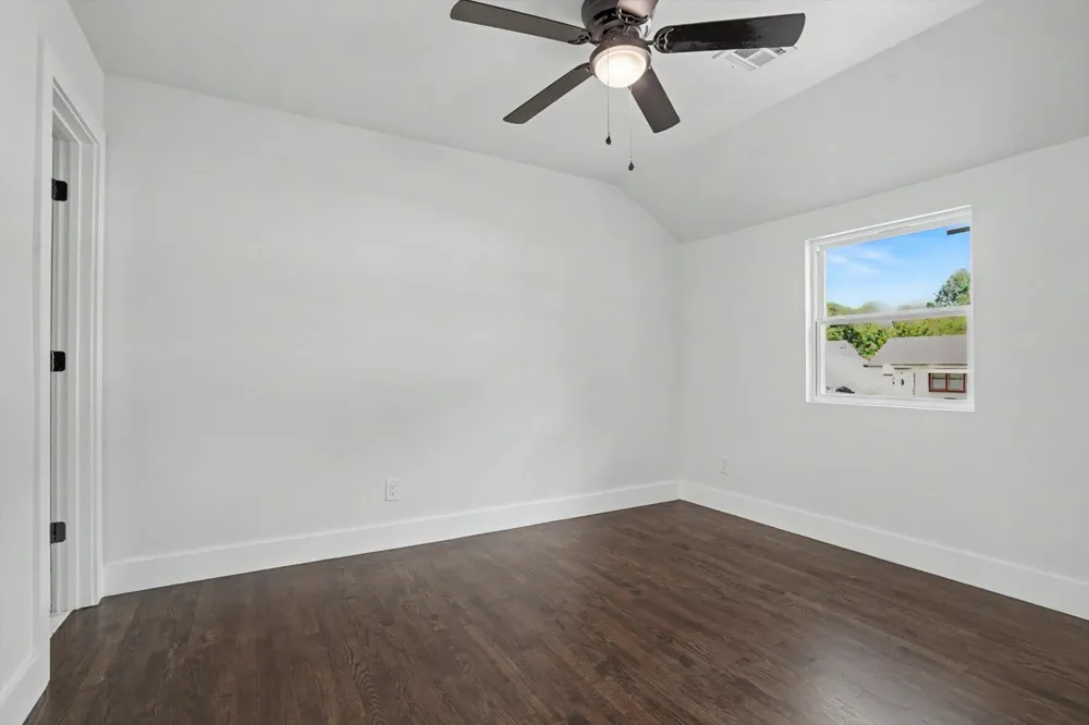 1040 New Haven Avenue Tulsa, OK 74115