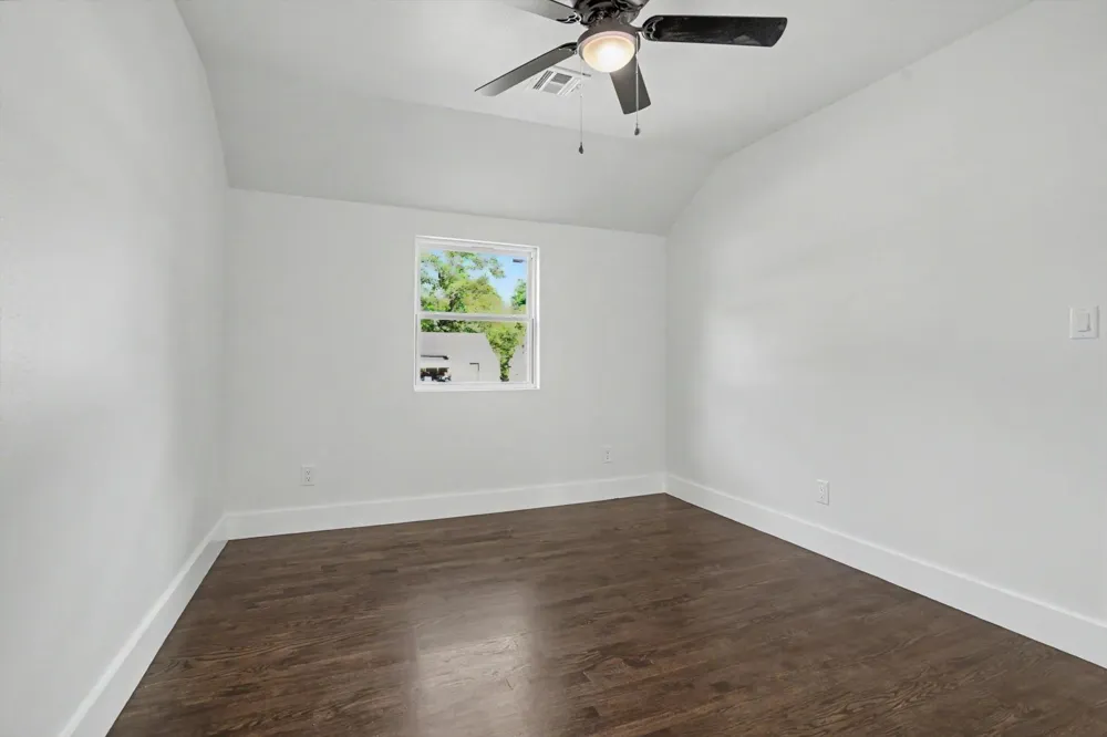 1040 New Haven Avenue Tulsa, OK 74115