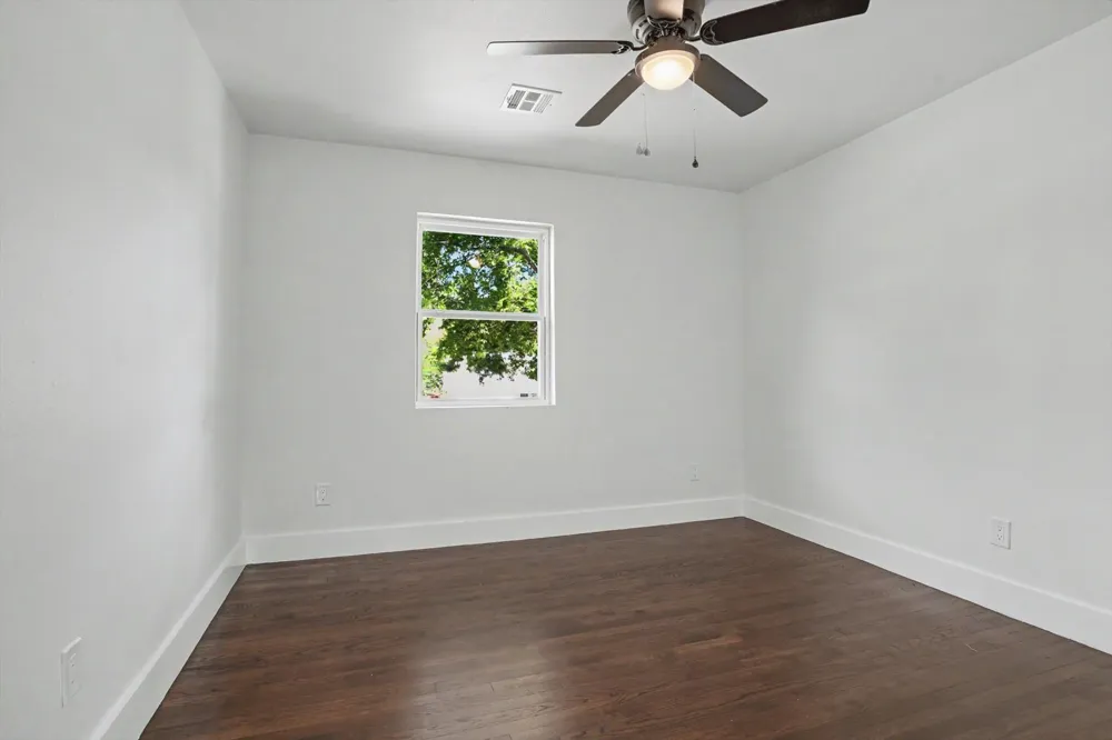 1040 New Haven Avenue Tulsa, OK 74115