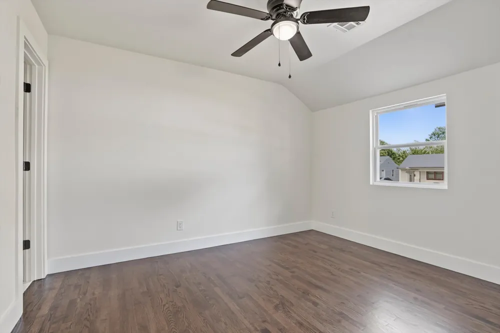 1040 New Haven Avenue Tulsa, OK 74115