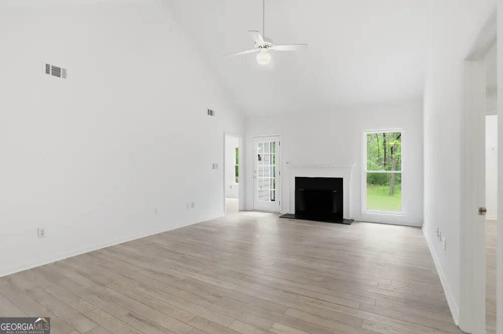 120 Brookstone CT Athens, GA 30605