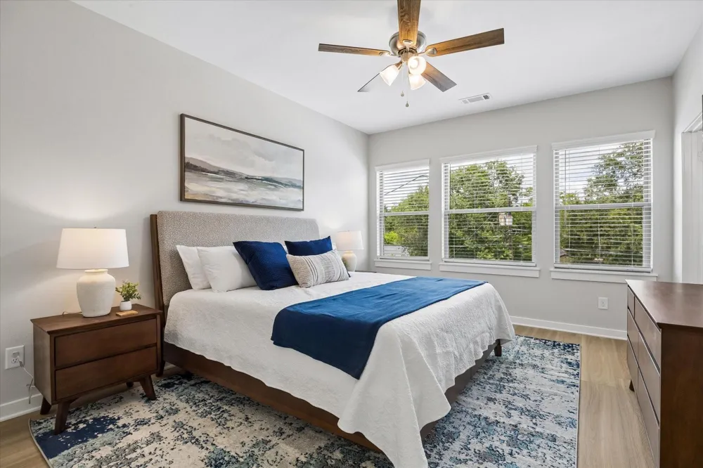 2337 Austin Avenue #B Pearland, TX 77581