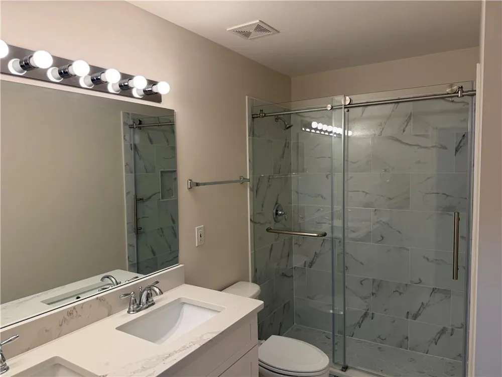 555 Midhurst Place Johns Creek, GA 30024